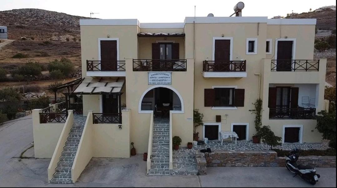 Hotel Theodorou Azolimnos Exterior foto