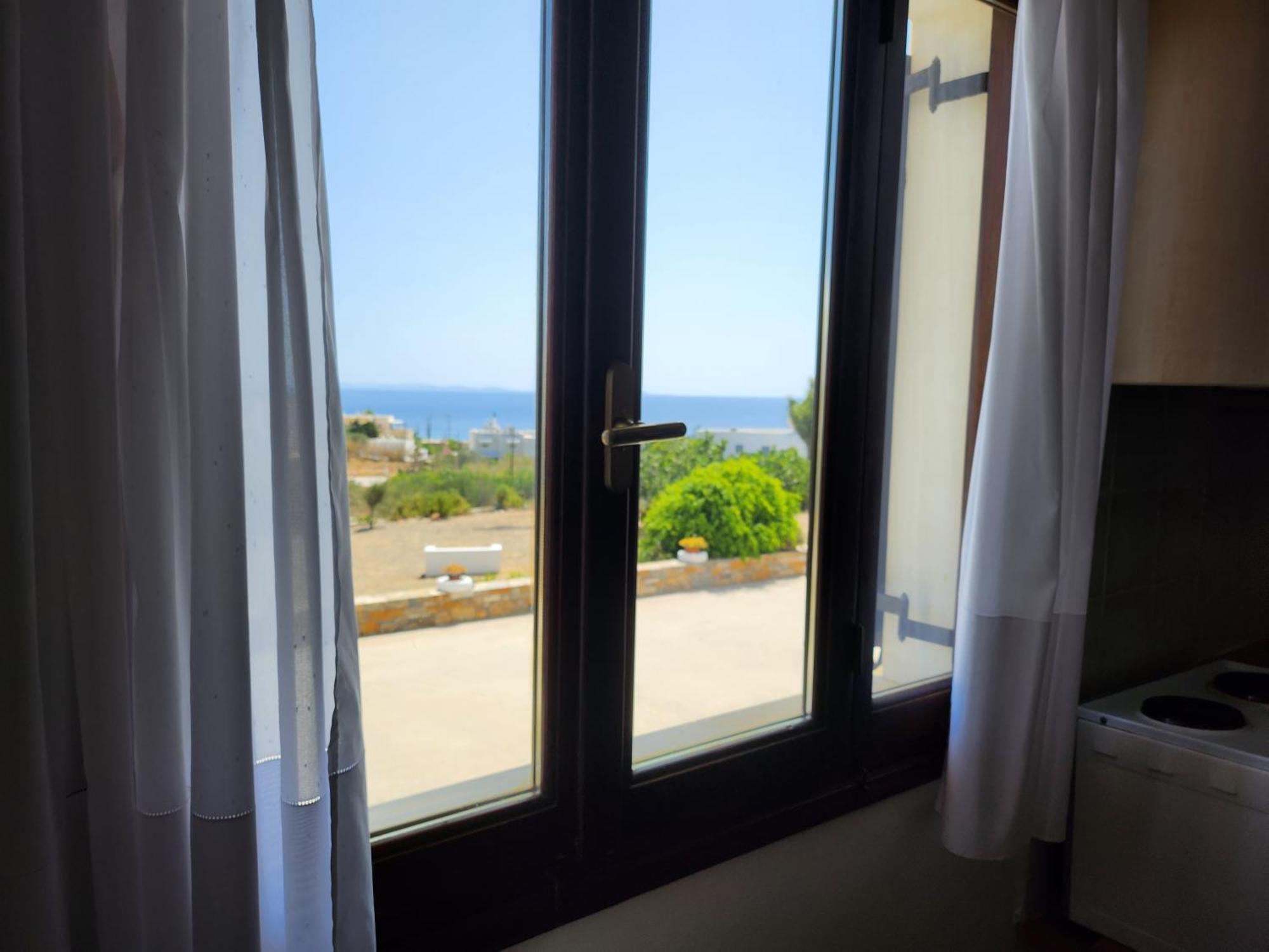 Hotel Theodorou Azolimnos Habitación foto